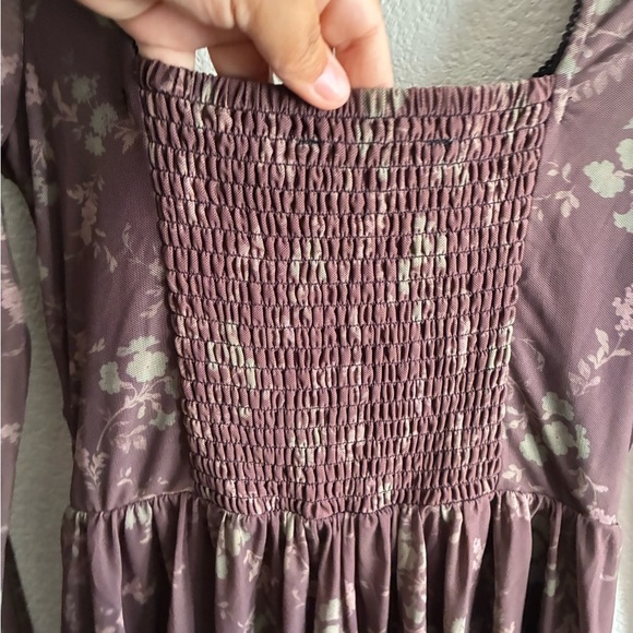 Urban Outfitters Diana Ruched Cut-Out Playsuit Floral Long Sleeve Romper M - Picture 12 of 16